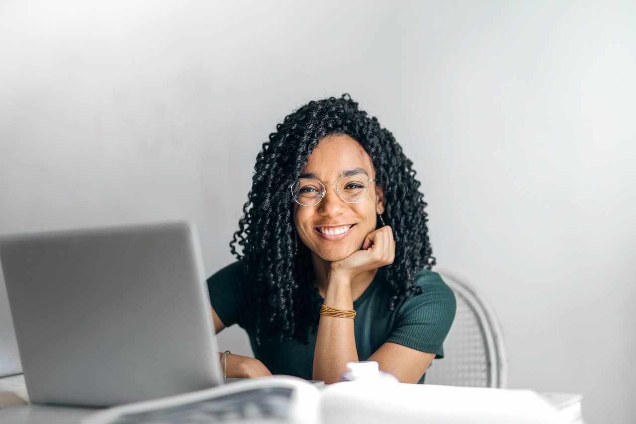 woman working on laptop